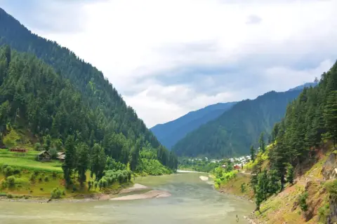 Vaishno Devi, Shiv Khori & Patnitop (4N/5D)